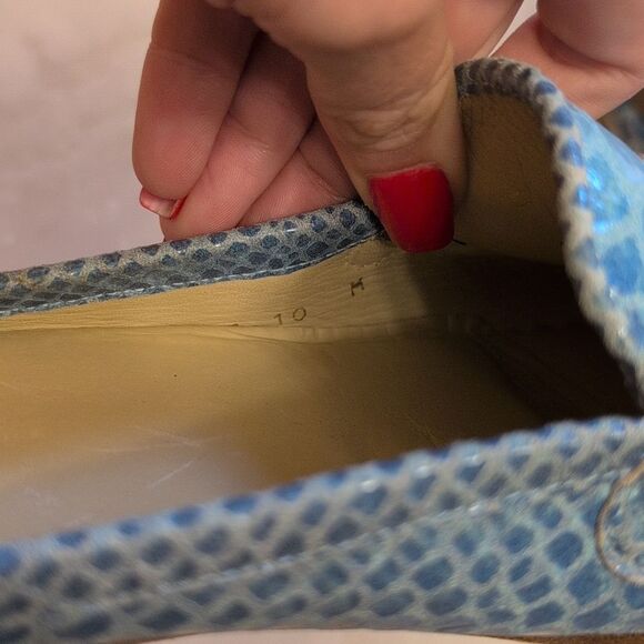 Stuart Weitzman Jeweled Blue Snakeskin Mules Open Back Slides Loafer Size 10 - Picture 10 of 10